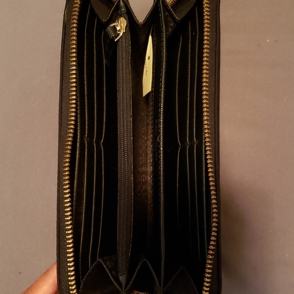 Kate Spade wallet - Picture 3 of 3